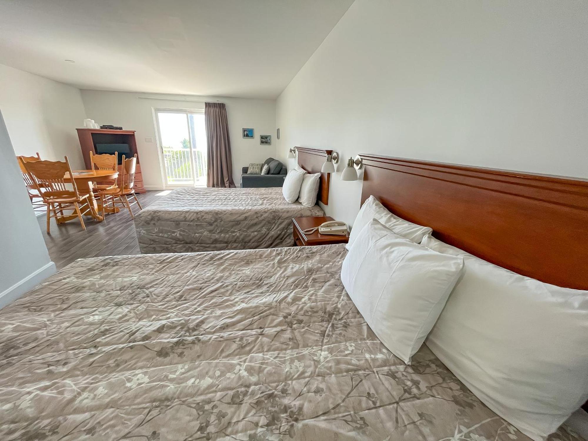 Complexe Hotelier Pelchat Les Escoumins Exterior foto