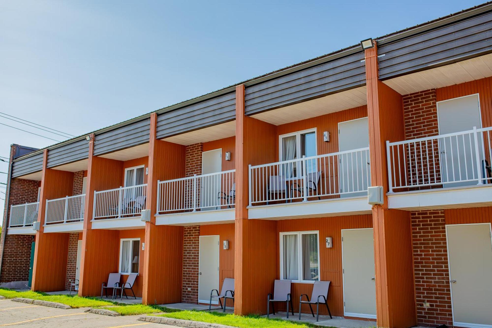 Complexe Hotelier Pelchat Les Escoumins Exterior foto