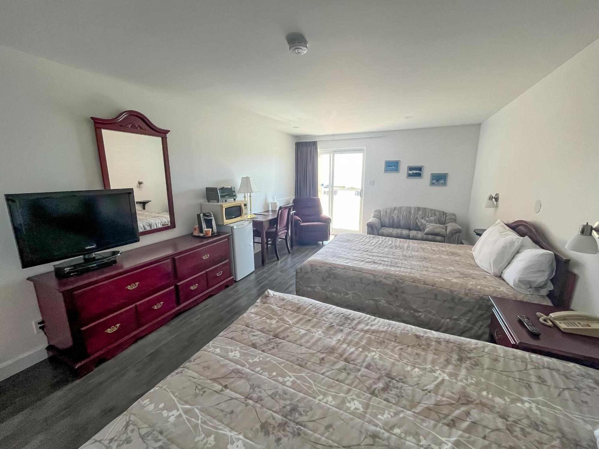 Complexe Hotelier Pelchat Les Escoumins Exterior foto